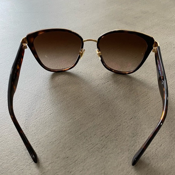 Dolce & Gabbana Sunglasses - Picture 5 of 7